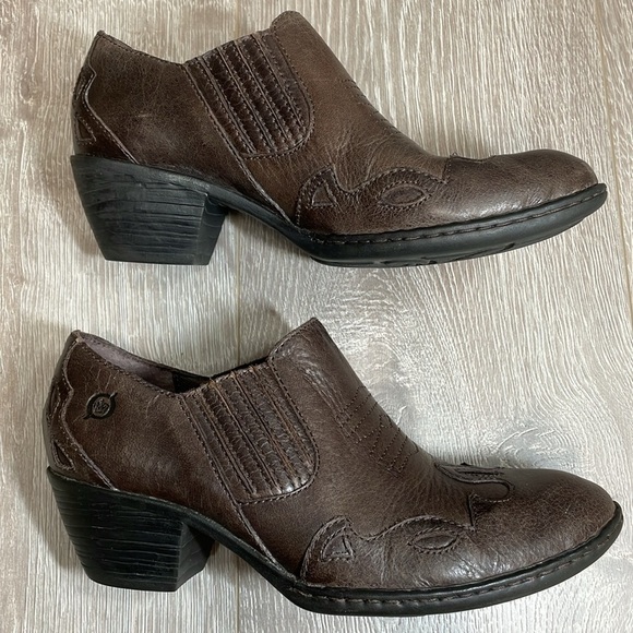 Born Amibeth Brown Leather Western Wingtip Ankle Boot Comfort Heel 7 - Picture 12 of 15